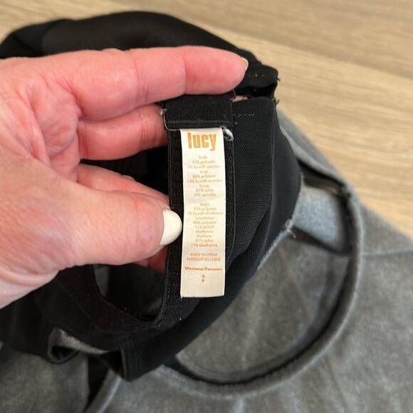 LUCY Gray Layered V Neck Racerback Mesh Keyhole Back Shelf Bra Tank Top Size S - Picture 10 of 10